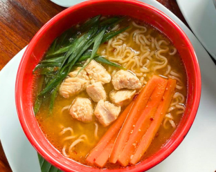 RAMEN DE POLLO